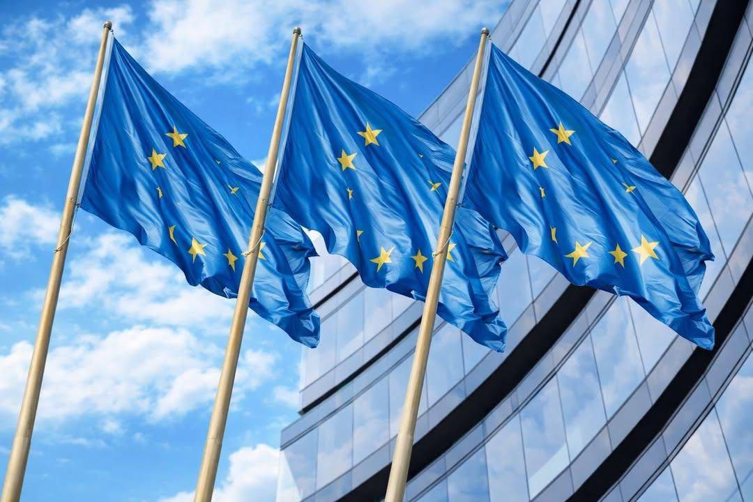 LATEST: ๐ฆ European banks are now choosing infrastructure partners for stablecoin launches, with MiC...