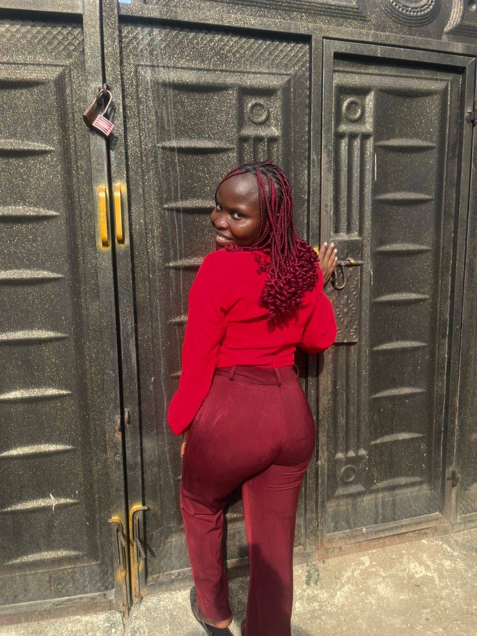 Good evening my Lekeelekee fans.