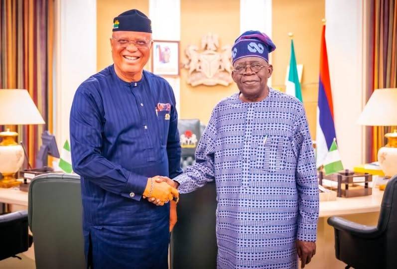 A'Ibom women endorse Tinubu, Eno for re-election
https://t.co/uLKId0PQqW