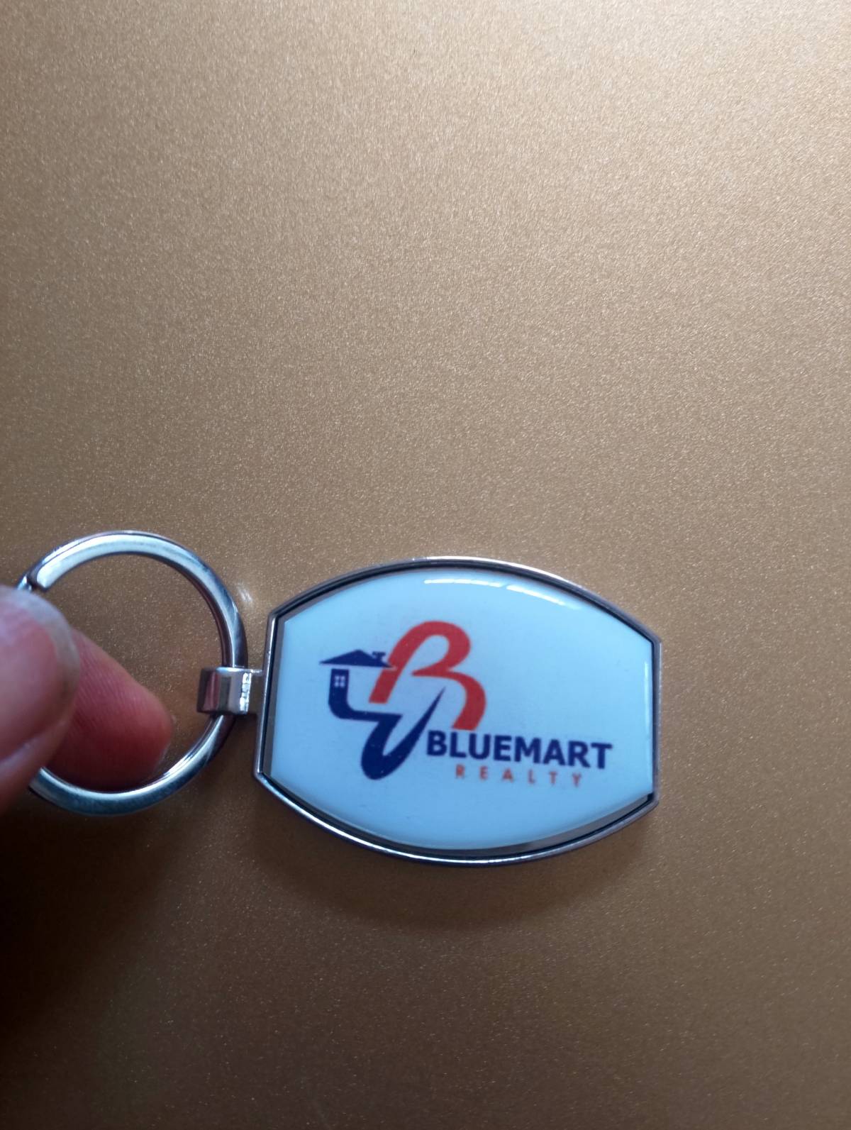 High quality key holders contact JOHNSONTAY NIG ENT at 08036183017
johnsontay2010@yahoo.com