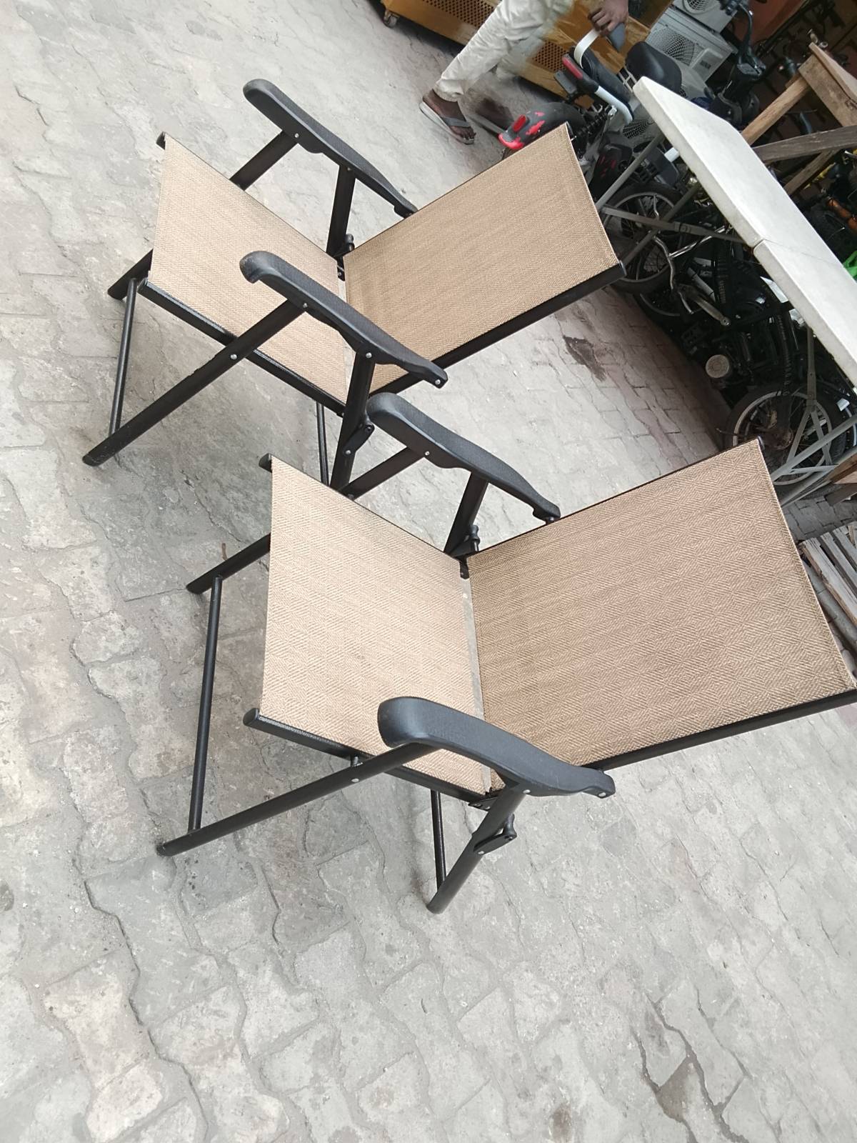 Foreign Foldable Balcony Relaxing Chairs:
Is comfort important to you?
Do you value your leisure ti...