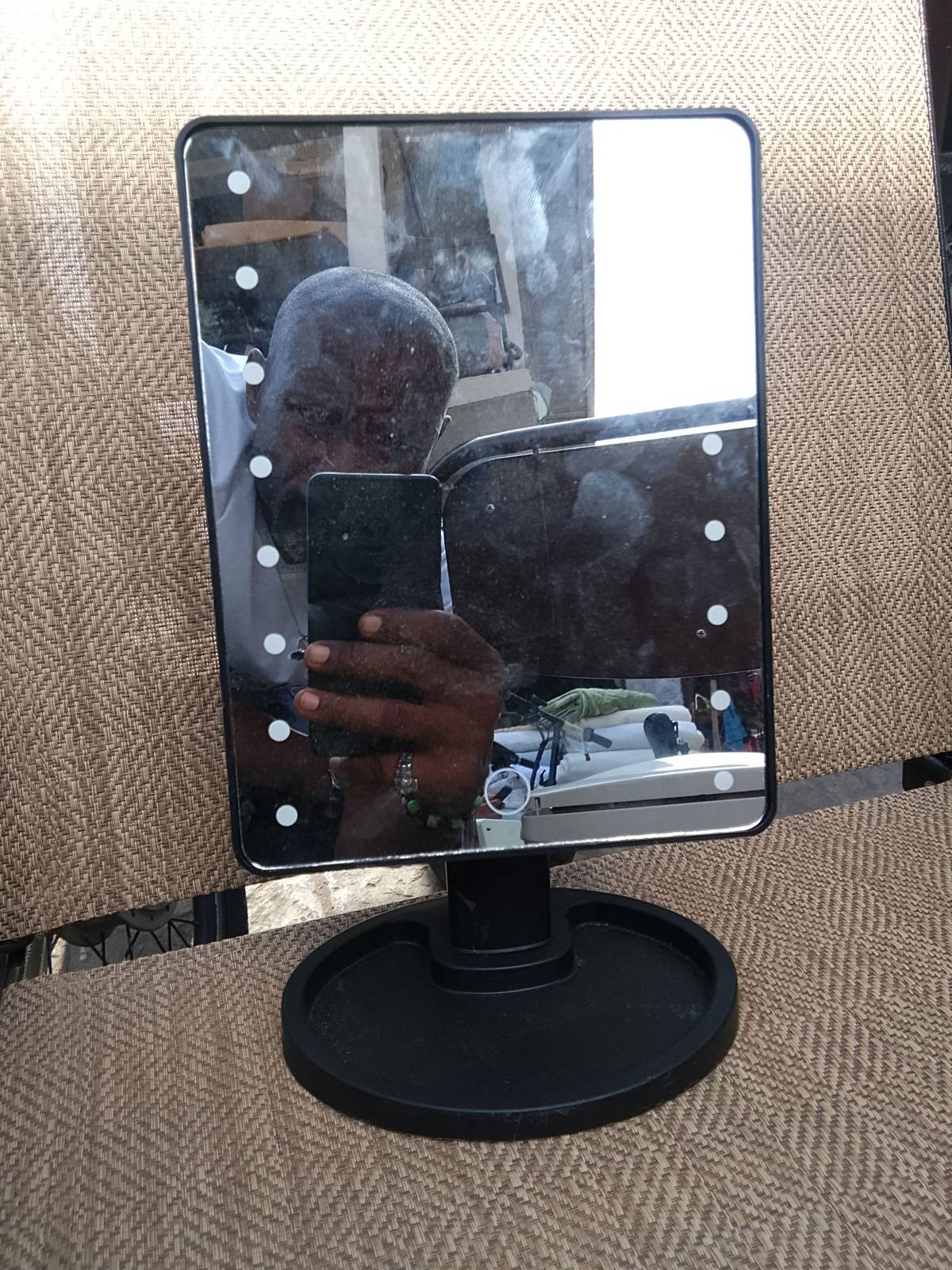 Smart Make up Mirror:
MAKING UP is big business...
.....but this all important act has been made e...