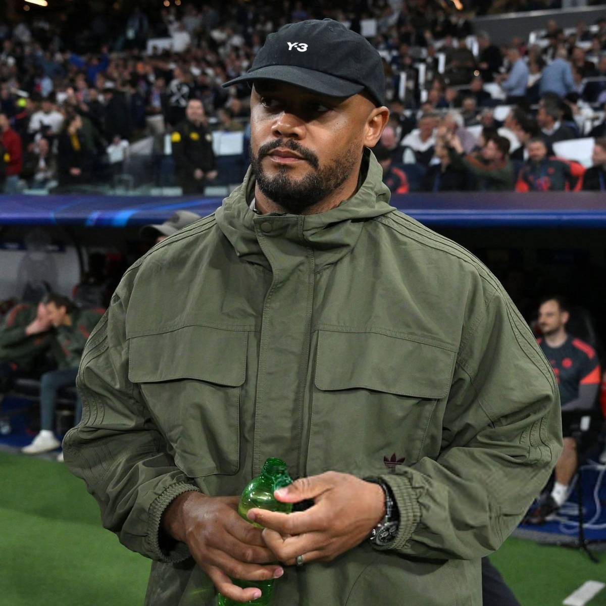 ๐จ ๐๐ฅ๐๐ญ๐ฌ ๐ฆ๐ง๐๐ง: Vincent Kompany is the first Bayern Munich manager to win a game at the Santiago Bern...