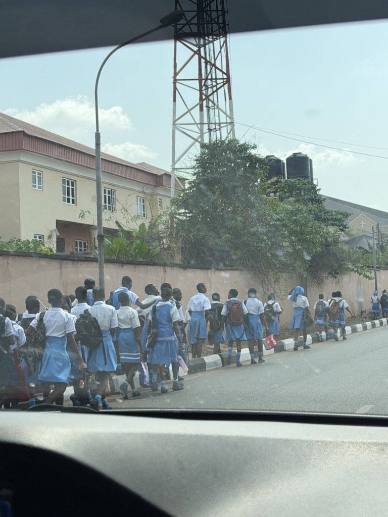 So people still dey Secondary school for 2026? 😳