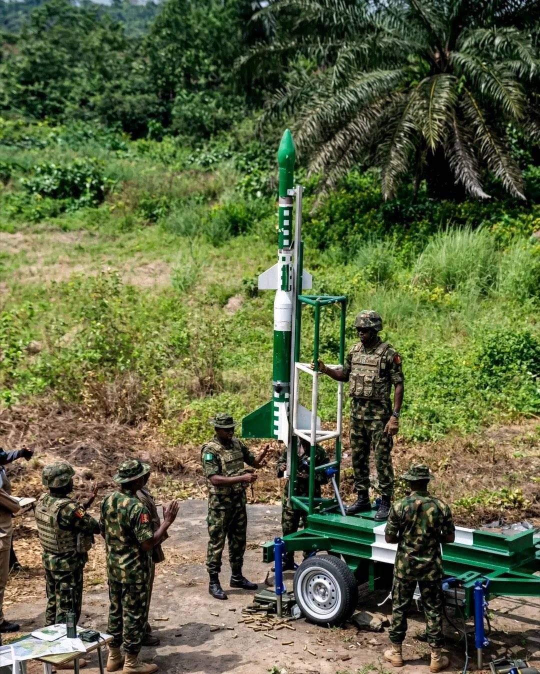 I trust Nigerian Army, No country can mess with us 😡