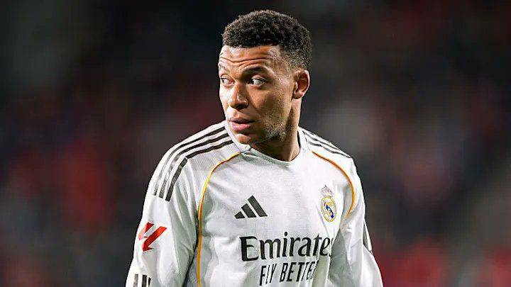 🚨 𝗡𝗘𝗪: Kylian Mbappé will be OUT for maximum 14 days.