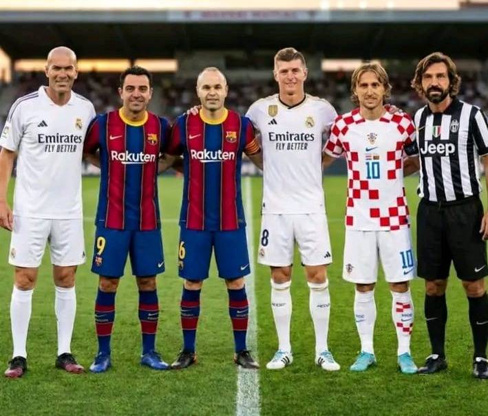 Who do you think is the BEST midfielder of all time? š¤
ā½ Zidane š©µ
ā½ Xavi š„
ā½ Iniesta š
ā½ Modr...