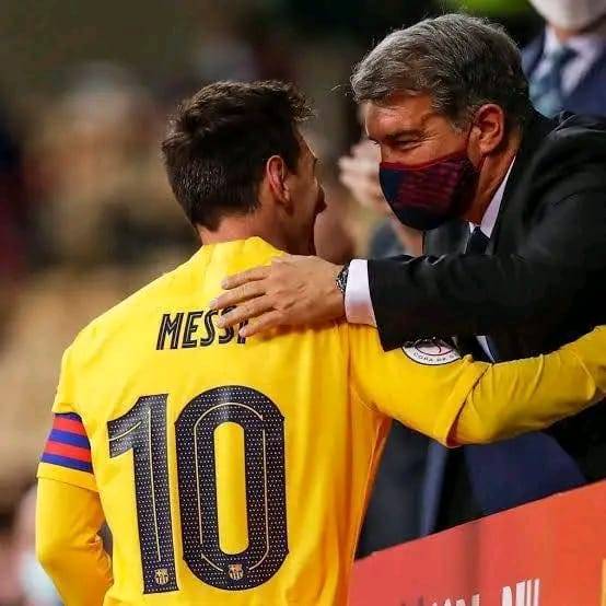 🚨 Joan Laporta: “My relationship with Messi ISN’T WHAT IT USED TO BE”. 😮
“There was an incident a...