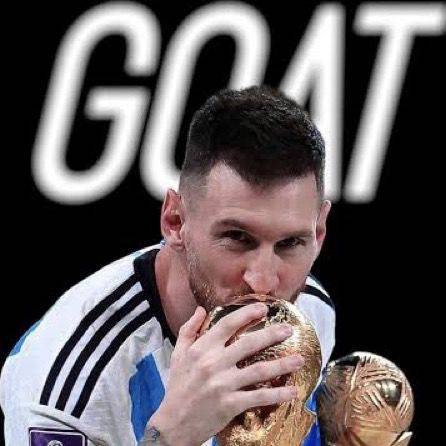 π¨*π£οΈ Javier Mascherano on Lionel Messi:*
βFor me, Lionel Messi is the greatest player to ever play...