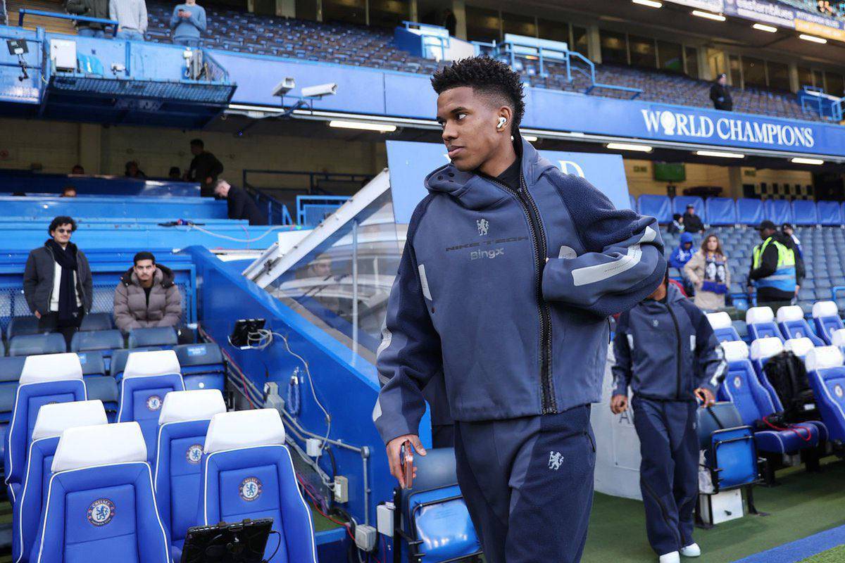 🚨❌ Estêvão, not available for Chelsea first leg against Paris Saint-Germain. He’s not ready yet.