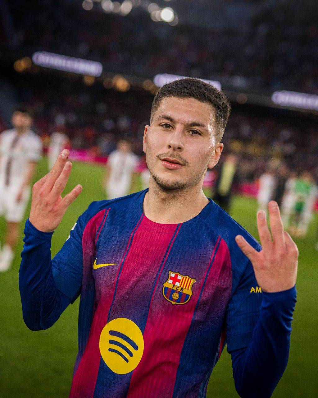 ๐จ๐จ๐| BREAKING: FC Porto want to sign Roony Bardghji this summer. They want to make him a pillar o...