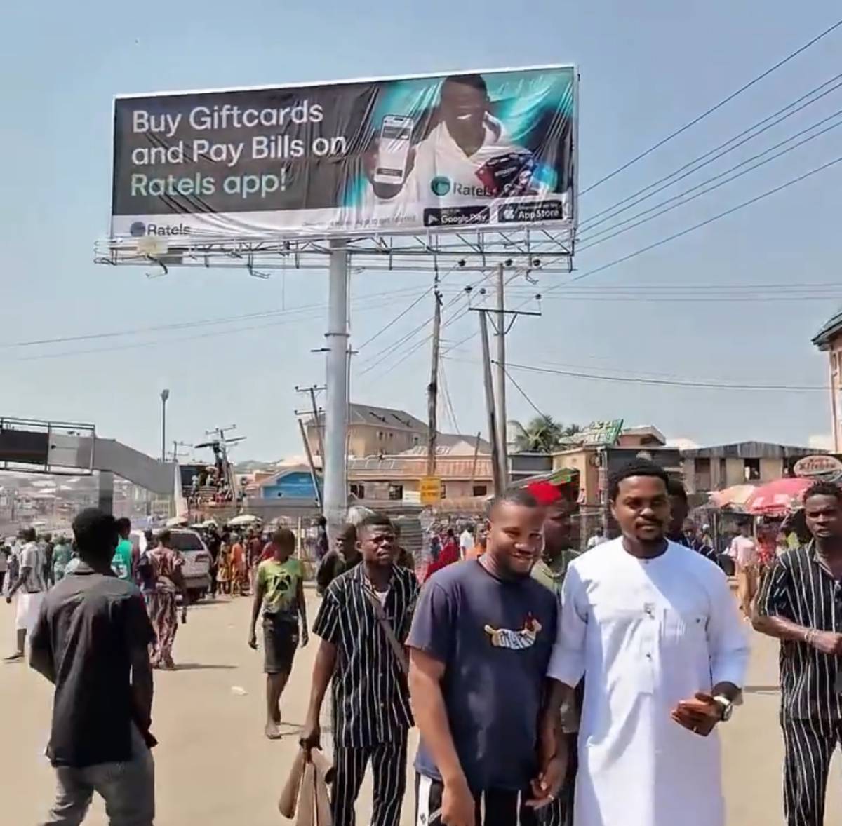 Wetin Blood dey find hin go see am soon.
#VDMoflekee #LekeeLekee