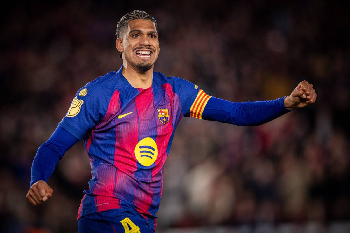 HAPPENING NOW: #CopadelRey Semifinals đź‘‘âš˝
Barcelona 3 - Atlético de Madrid 0
🔥 Goal of Marc Bern...