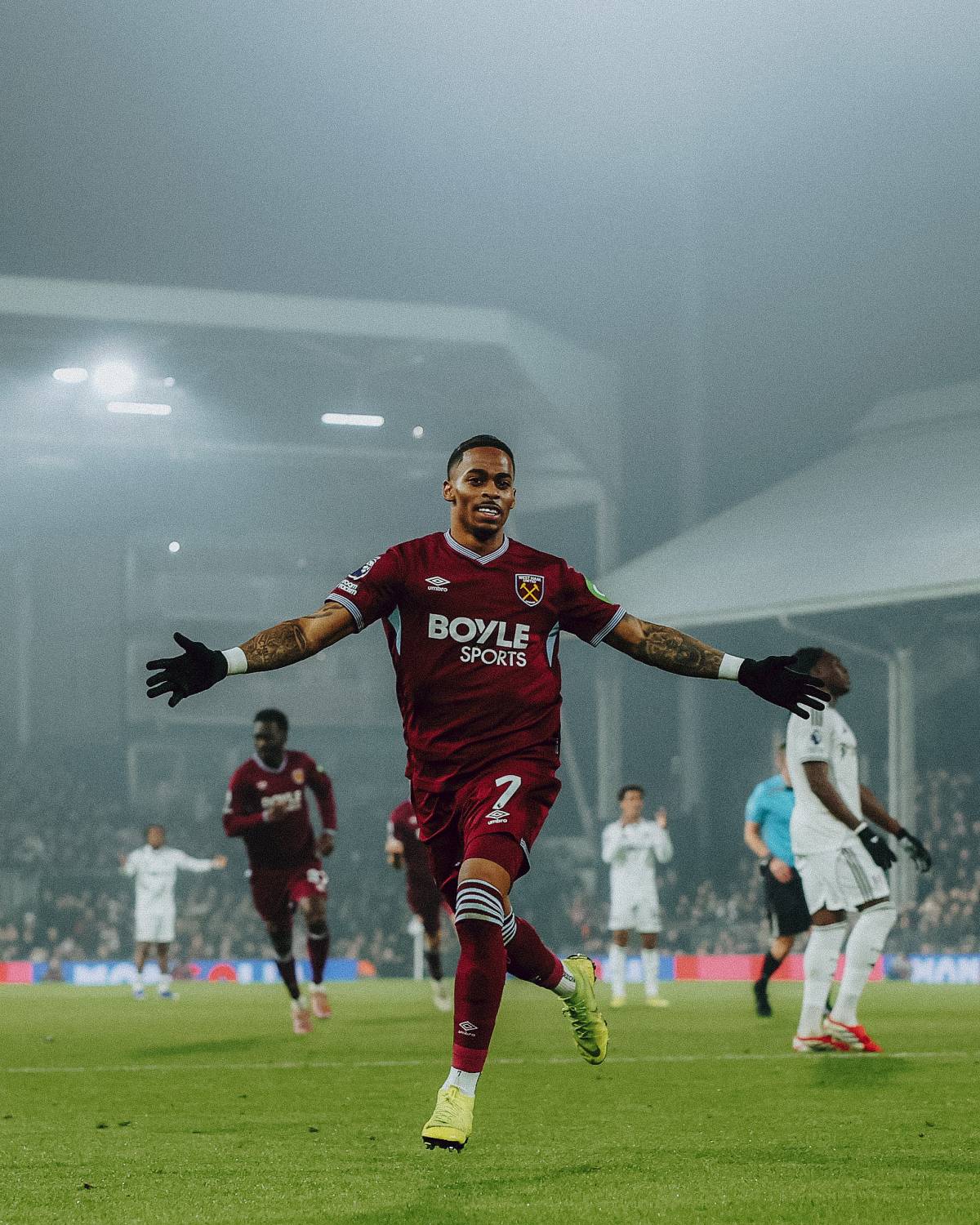 NOW: Goal of Crysencio Summerville brings victory and a big three points to #WestHam ⚽🔥
#PremierL...