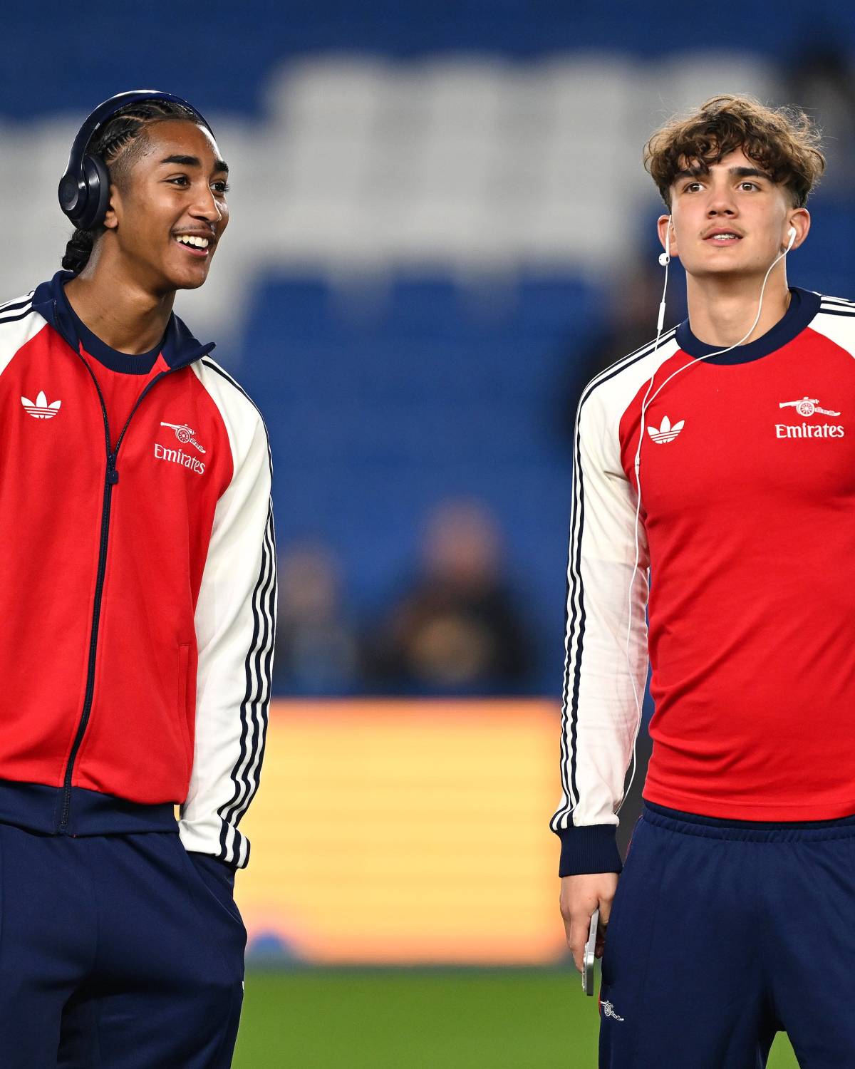 #Arsenal became the first Premier League team to start a competitive match with two players aged 16...