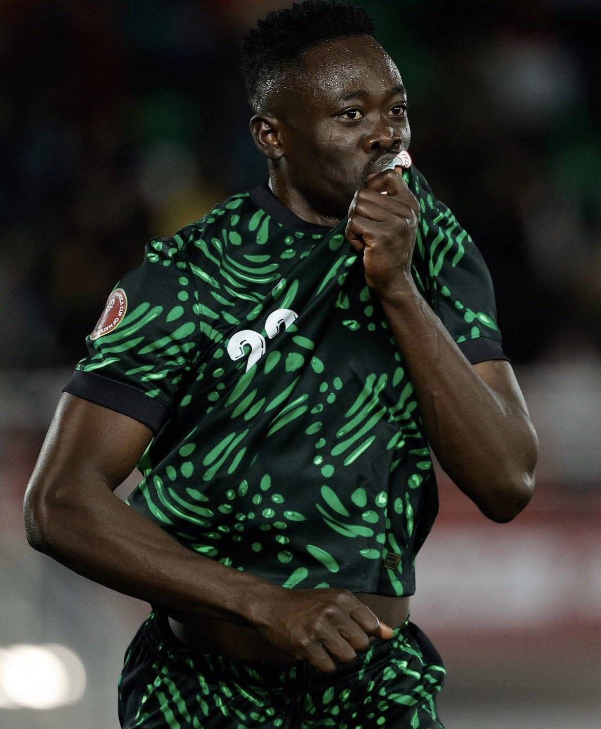 🇳🇬 Nigerian striker #AkorAdams spoke about the importance of representing his country at #AFCON2025...