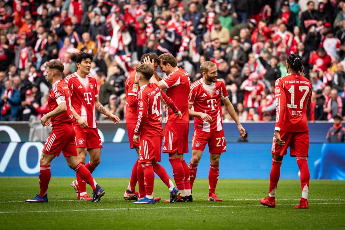 ⚽🔥 Bayern Munich have scored 95 Bundesliga goals so far this season.
The #Bundesliga🇩🇪 record is...