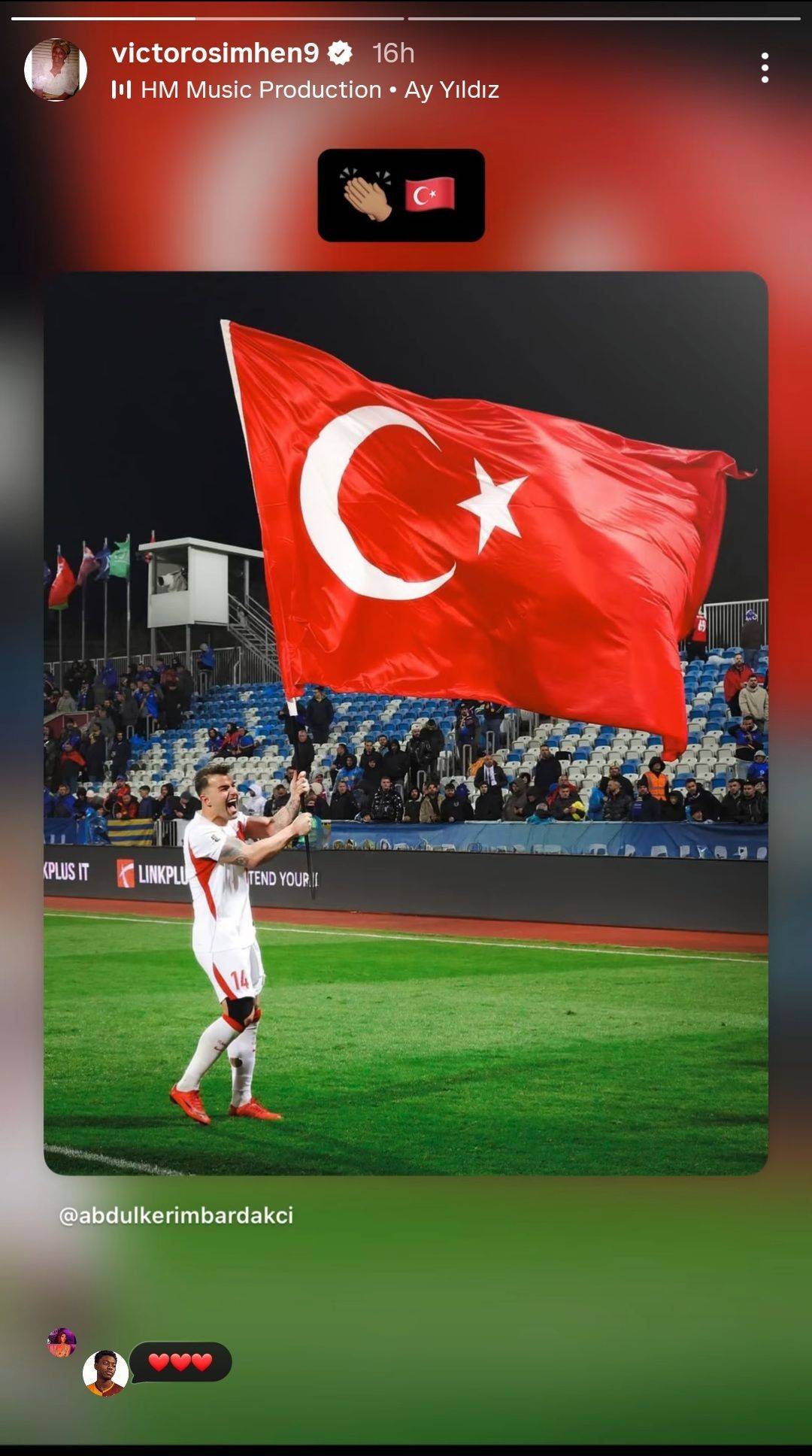 #VictorOsimhen joined the celebrations for Turkey's๐น๐ท first World Cup qualification since 2002. He s...