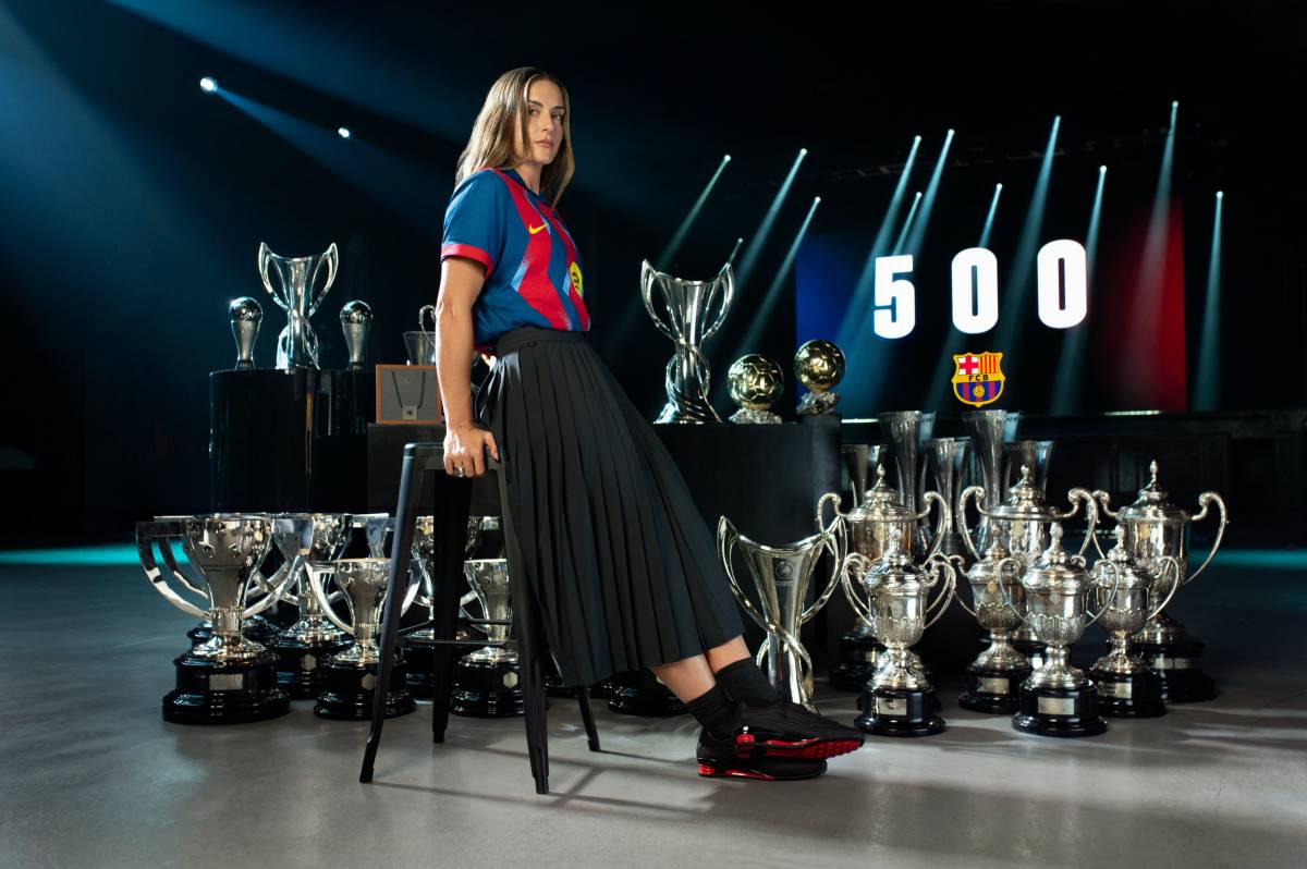 #Barcelona legend Alexia Putellas made her 500th team appearance in #ElClasico against #RealMadrid....