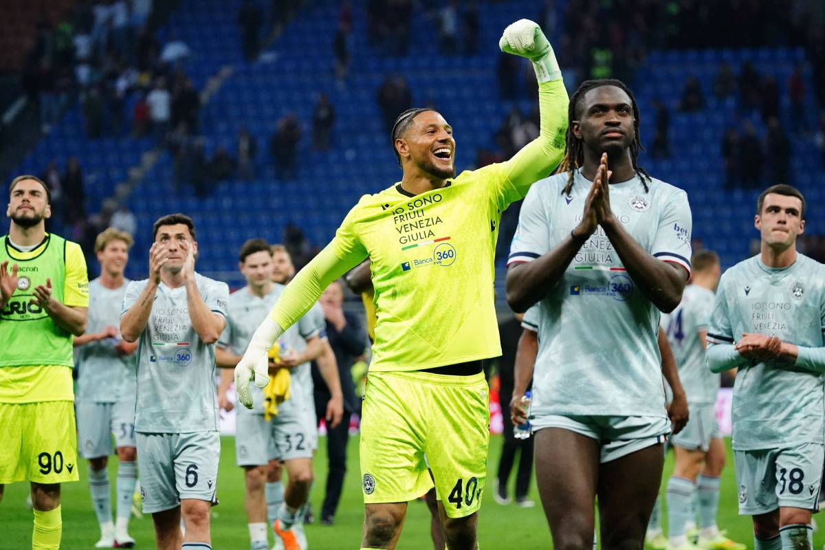 Super Eagles' star Maduka Okoye was the chosen goalkeeper for the #SerieA "Team of the Week", gamewe...