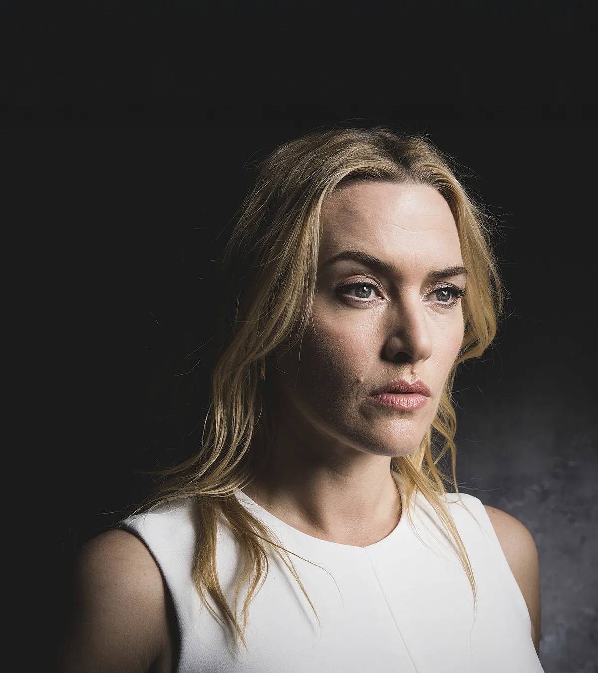Kate Winslet has been cast in "The Lord of the Rings: The Hunt for Gollum" as the female lead.
The...