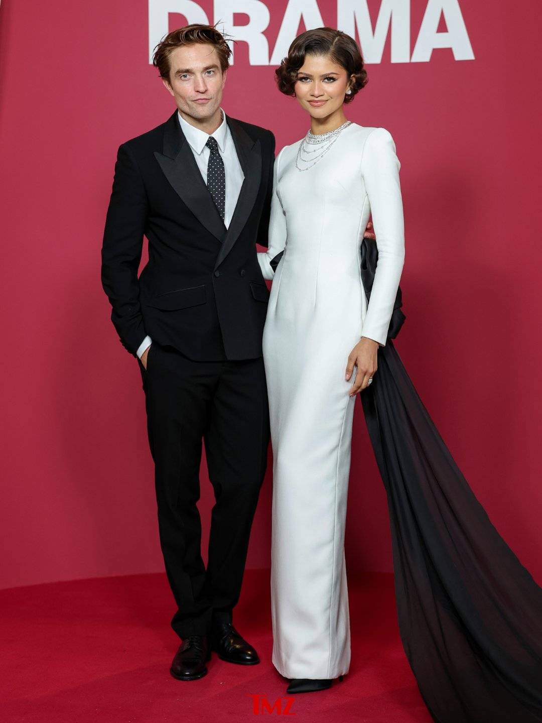 ๐ธ Zendaya and Robert Pattinson for 'The Drama' premiere and press in Paris.
๐ฌ The film tells the...