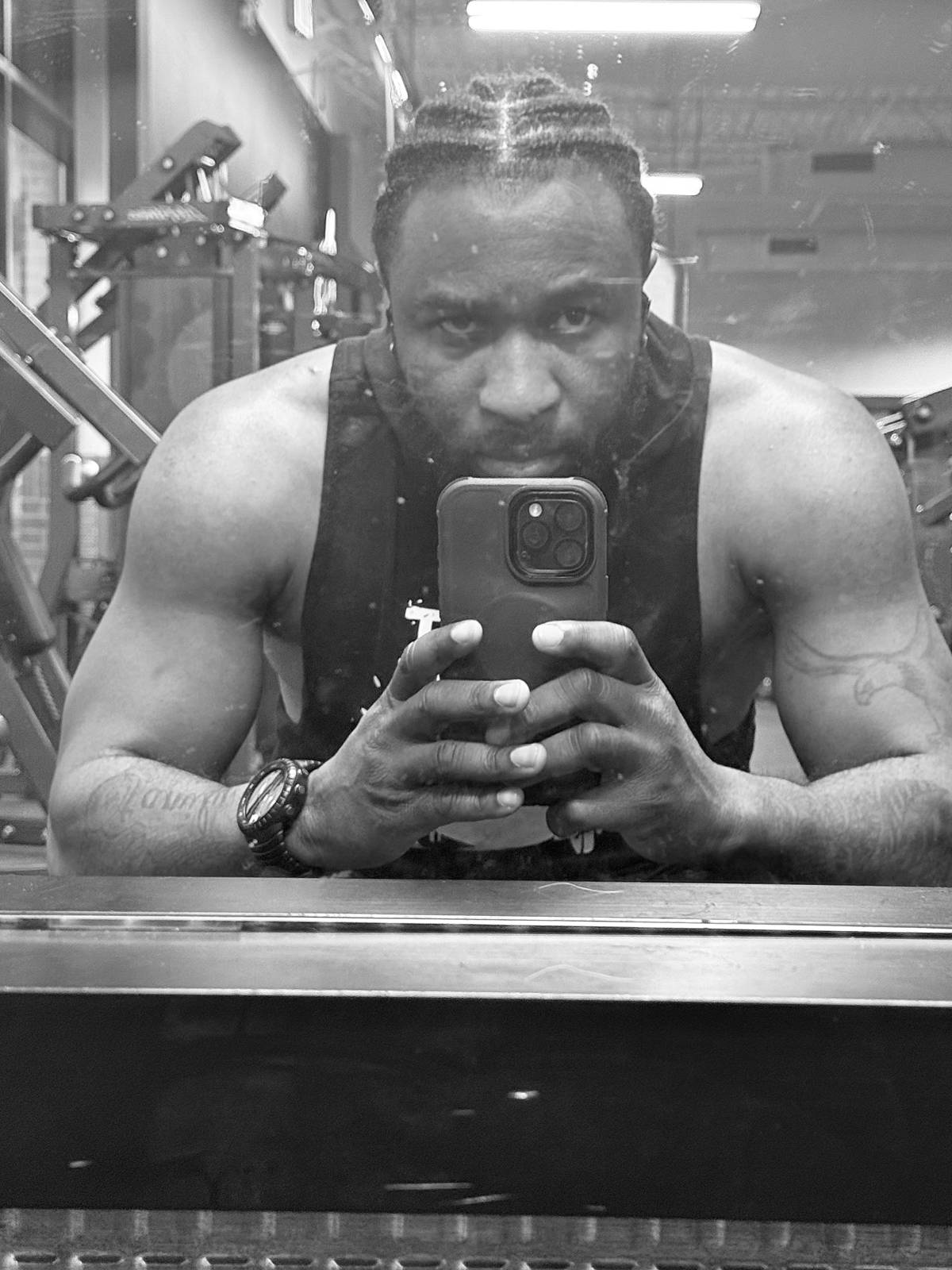 Health is WEALTH! Please take it seriously ⚡️⚡️💪🏿 #LekeeLekee #Trending #fitness #osazuwaigbins