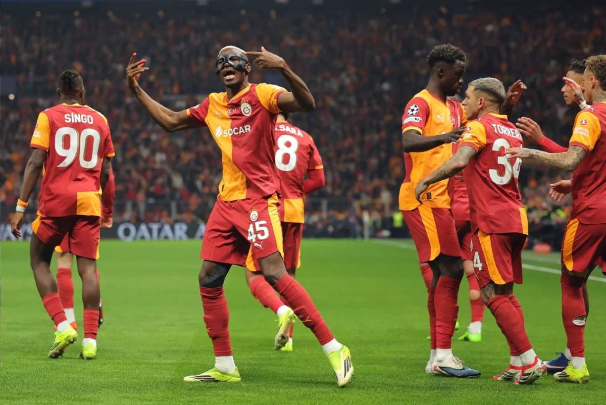 Galatasaray president Dursun Özbek has approved a €5 million bonus for the squad if they eliminate L...