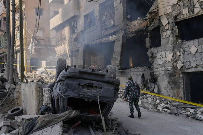 BREAKING: Israeli strike kills family of four in south Lebanon.