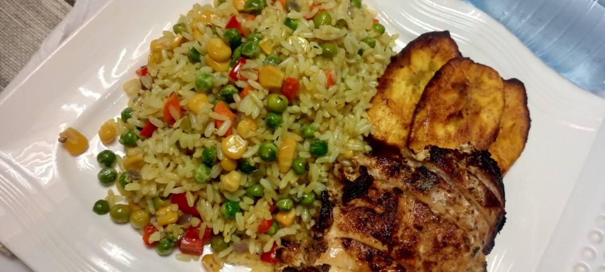 Good evening lekeelekee oo, this morning, I talked about chicken ๐๐ pepper ๐ถ๏ธ๐ซ๐ถ๏ธ soup ๐ฒ for dinn...