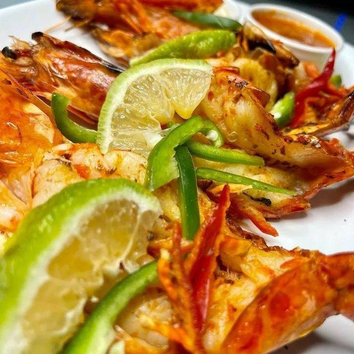 Good morning my people,
Grilled king ๐ prawns for the day.
#LekeeLekee #NaijaPride #Trending #Tren...