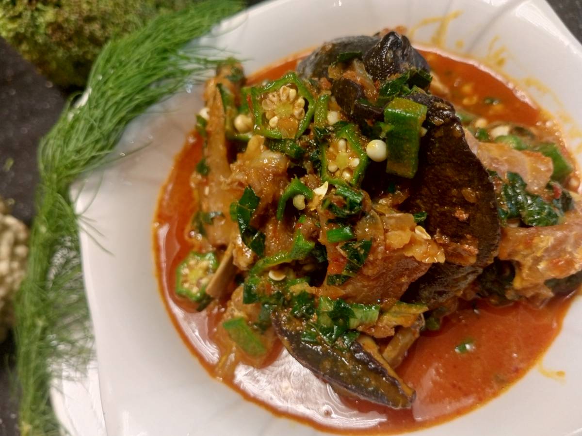 And this is the notorious, very famous OKRA SOUP ๐ฒ๐.
omo Nigeria we get food ehhhh.
Where are the...