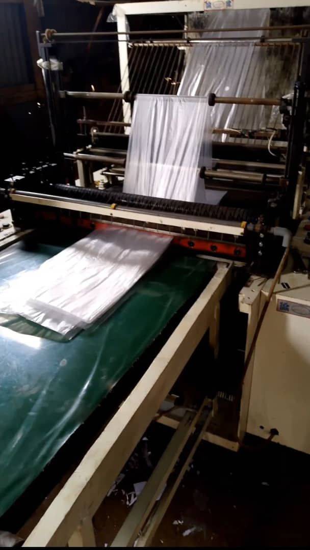 Nylon cutting and sealing machine.
Contact us 08030420218