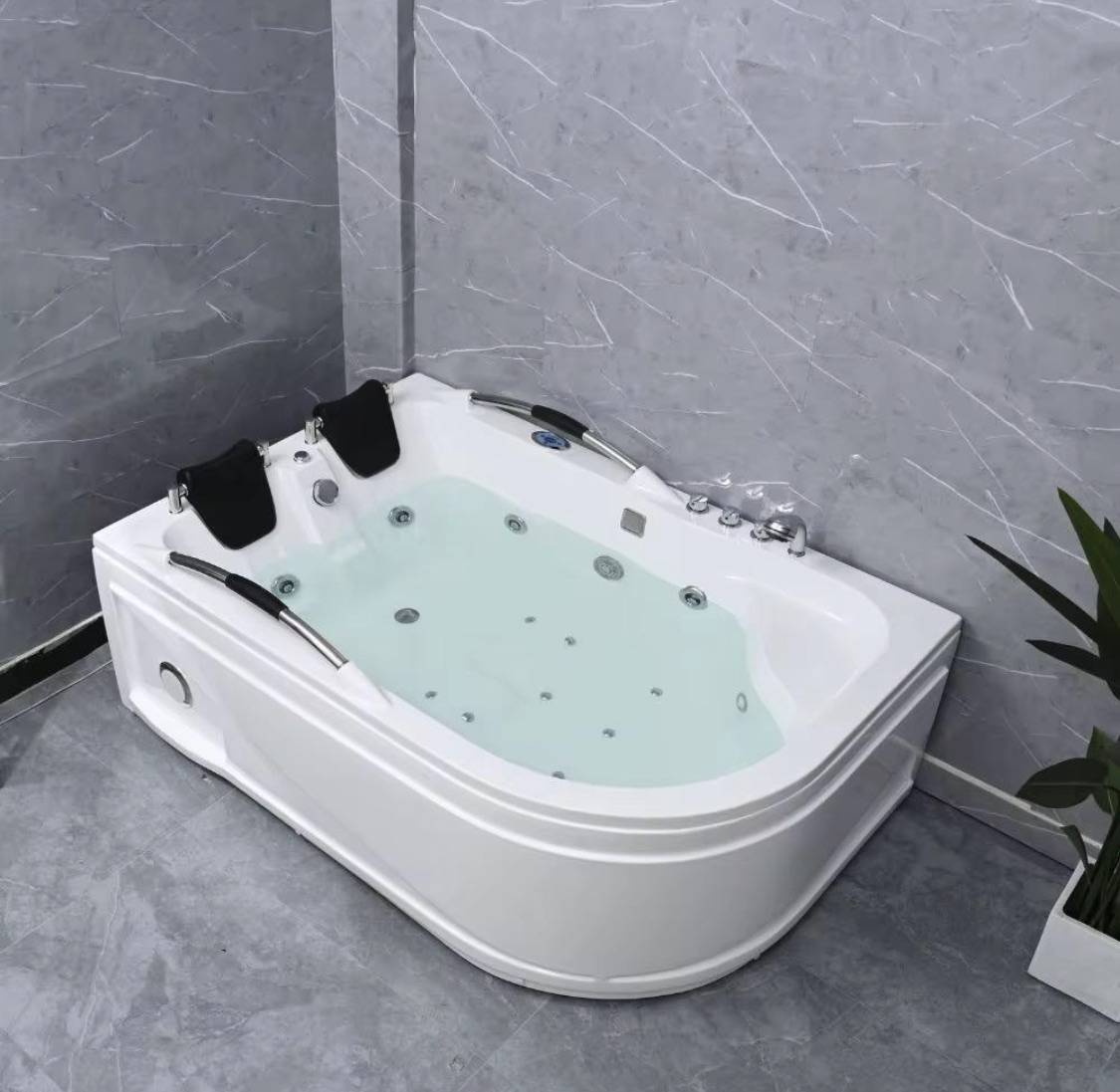 Double jacuzzi