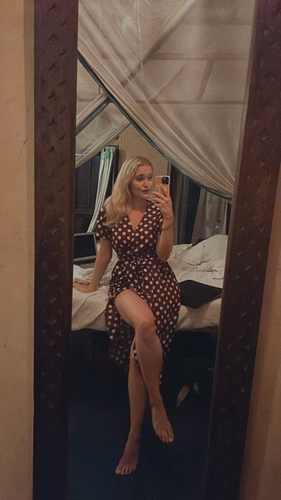 😘