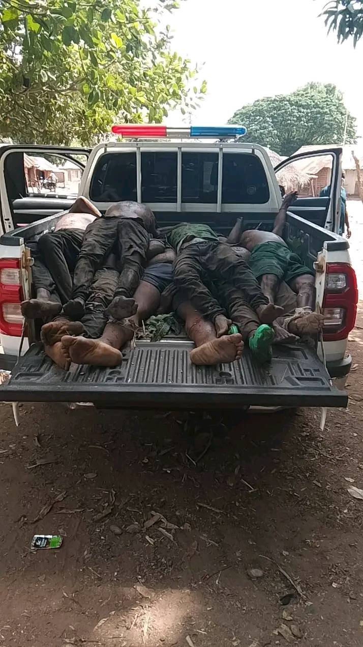 Today Easter Sunday, Fulani terrorists attacked Mbalom,Gwer East,Benue State.
The number of people...