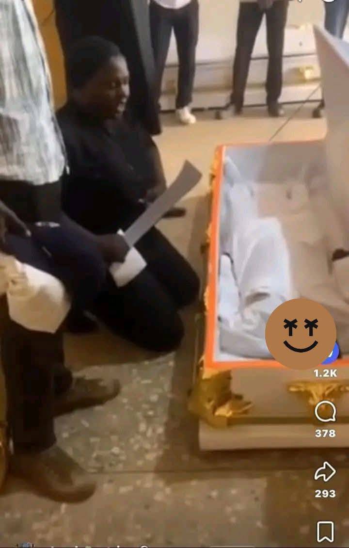 The woman who lost her only son in the Angwan Rukuba Palm Sunday attack laid him to rest today.
Duri...