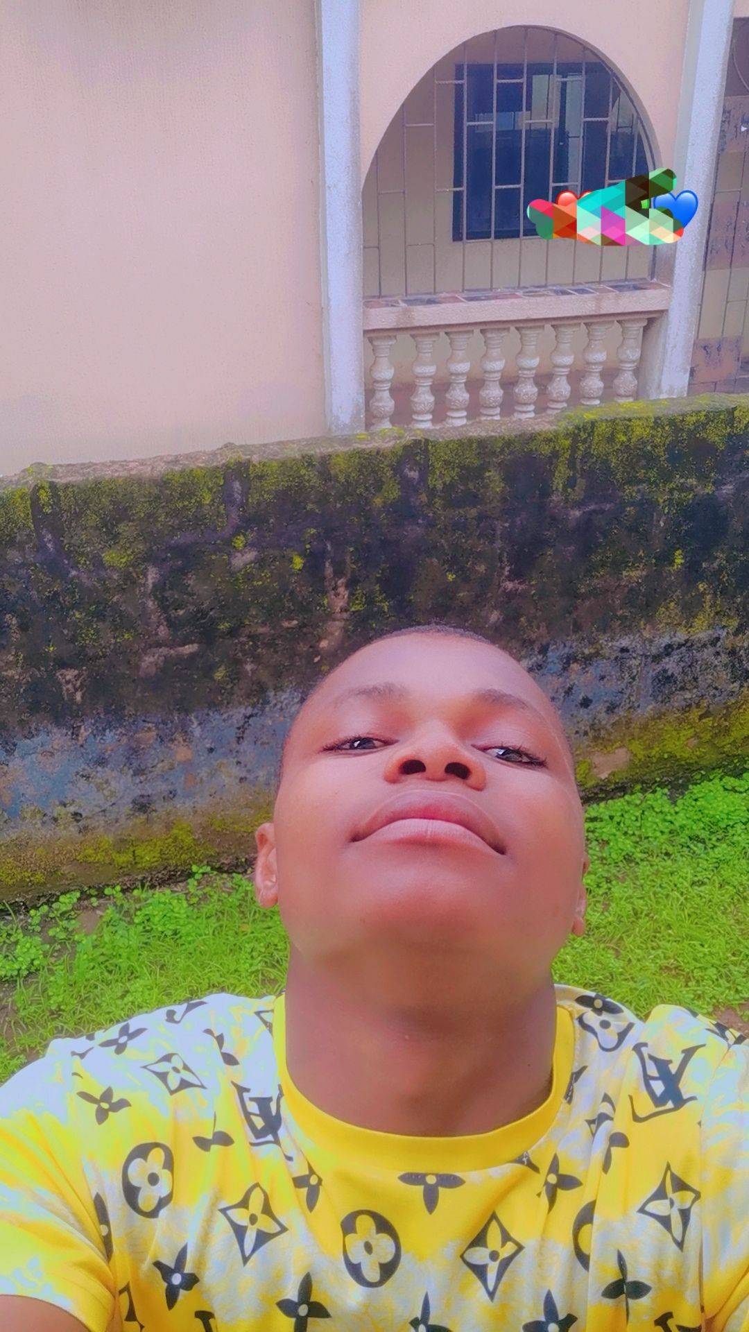 I'm new here need some friends