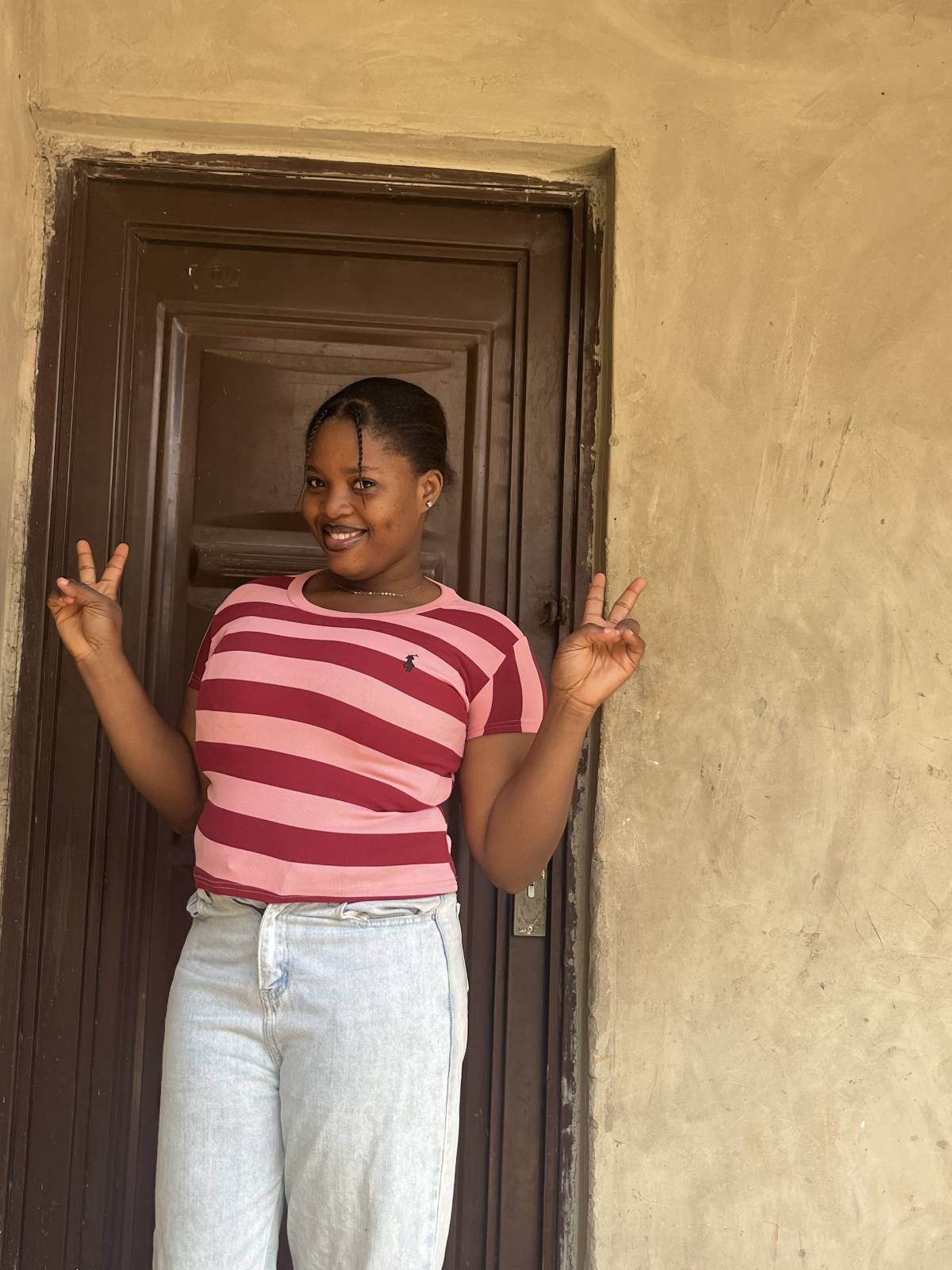 Hi guys am new here