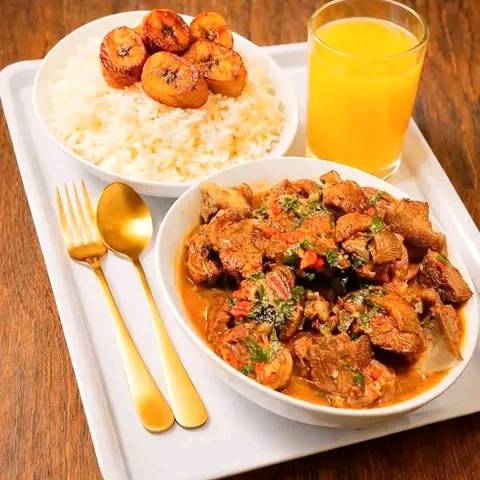Good evening people
It's almost dinner time
And if this was your meal what are the two things you w...