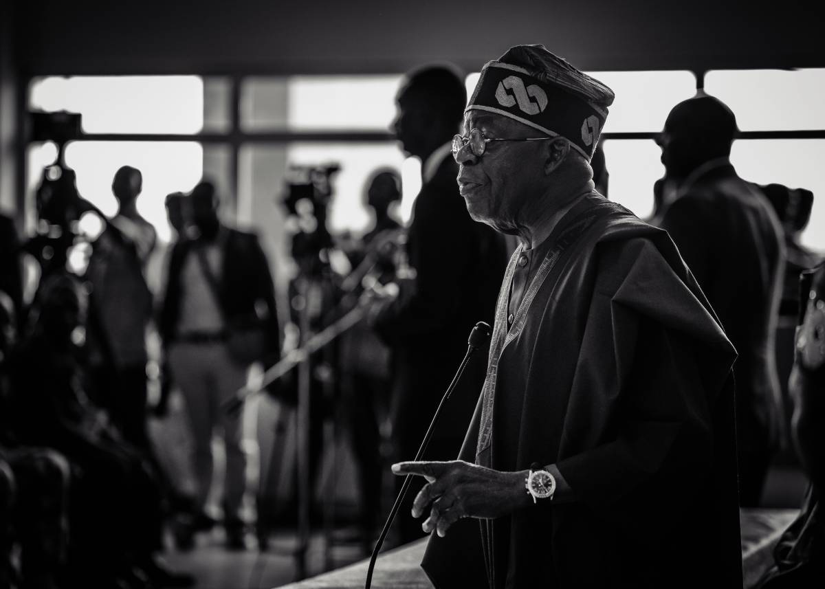 “You have no light at the airport, and I have to fly back within the next 10 minutes."
President Tin...