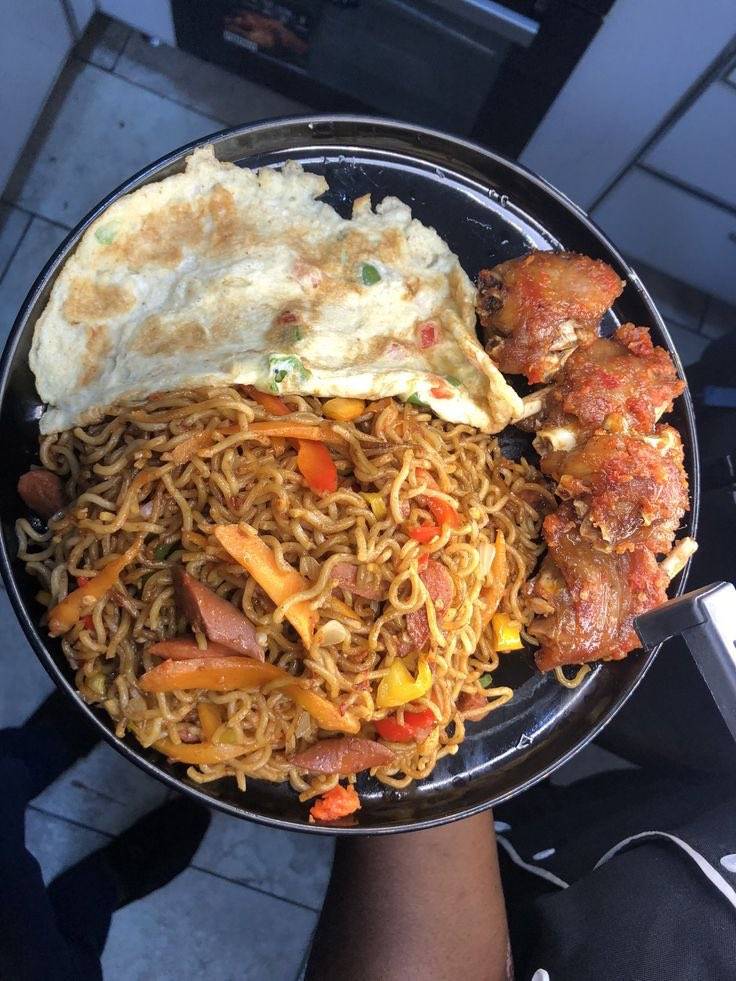 This indomie for breakfast. or that spaghetti for breakfast?