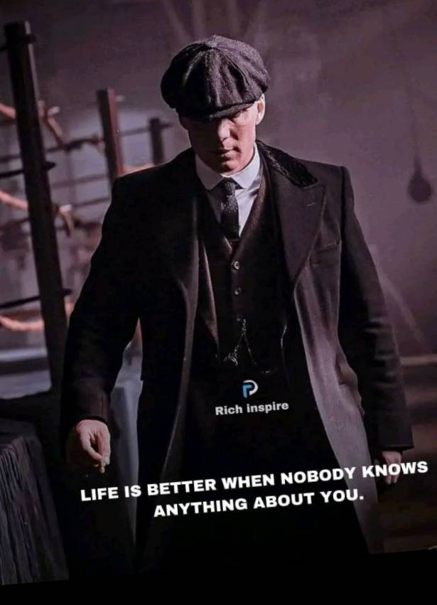 Life is always better when no one knows anything about you🙂
#lekeelekee
#darktruth