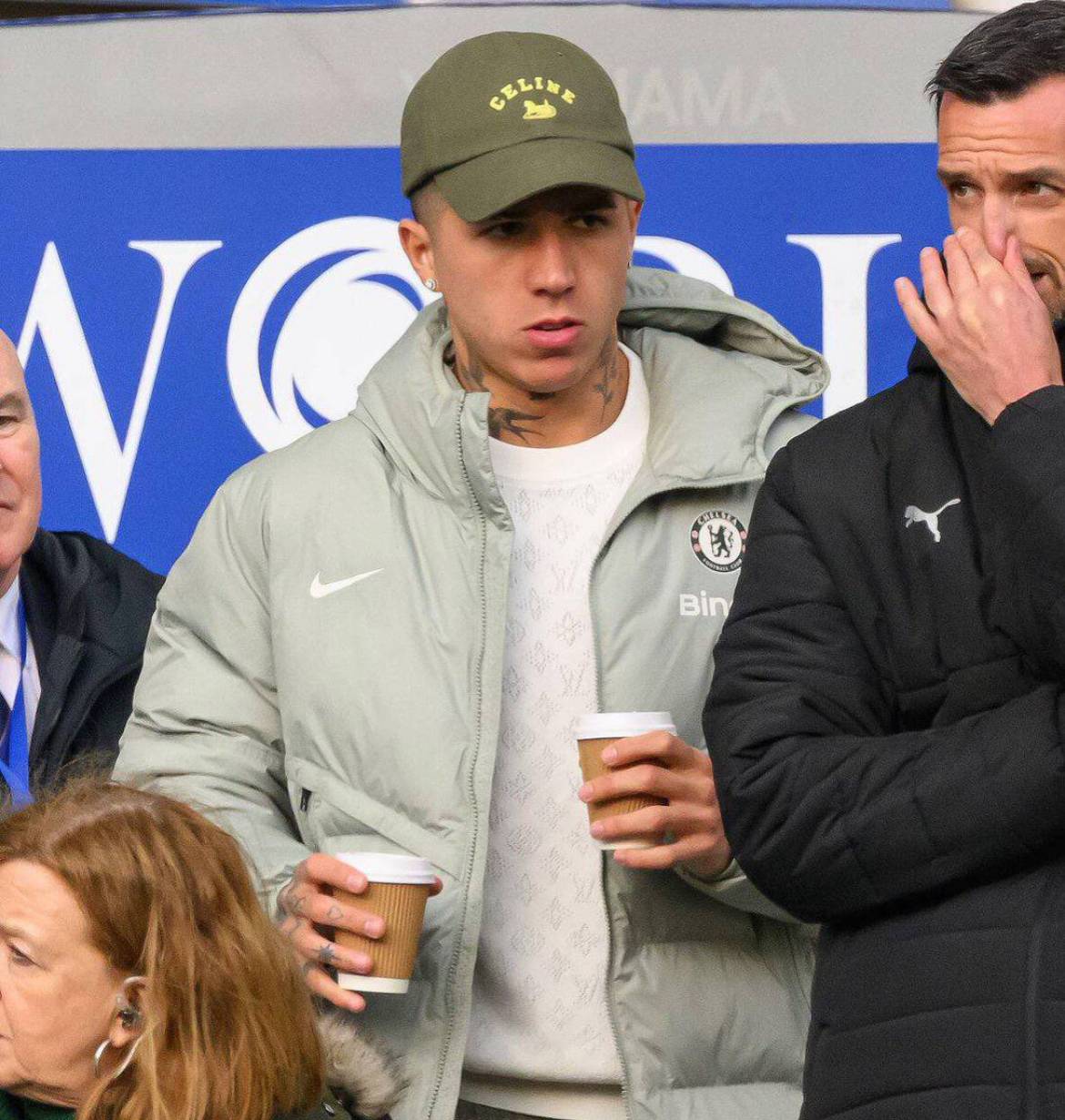 🗣️ Glen Johnson on Enzo’s sanction:
"As an outsider looking in, it looks clear that Rosenior is try...