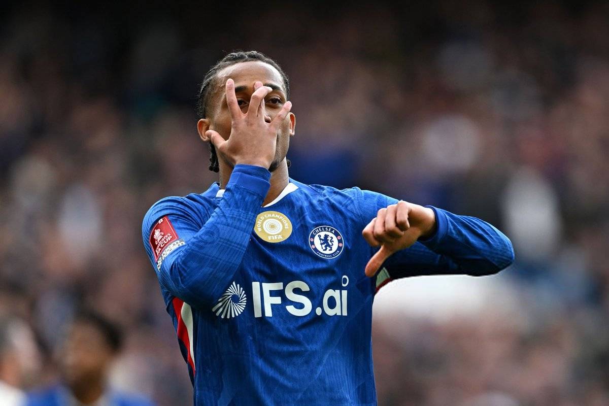 🗣 Joao Pedro:

 "We had a tough week, but now it's a good win for us to move forward. We still have...