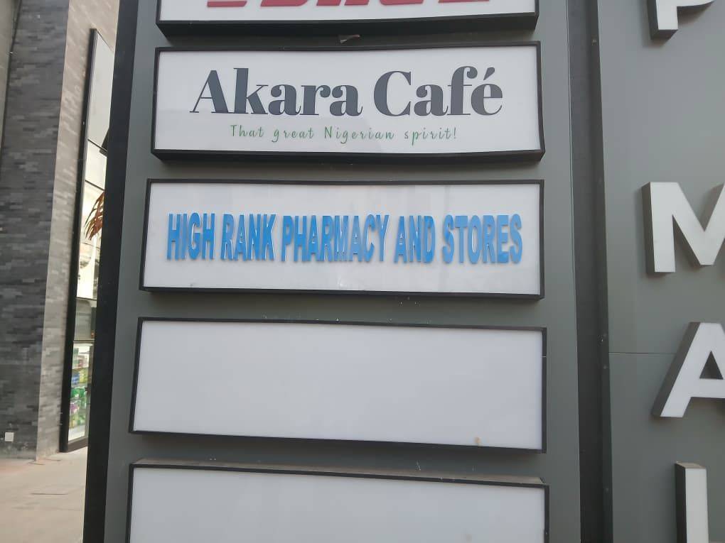 WE MAKE VERYTHING SIGNAGE
INDOOR AND OUTOOR
