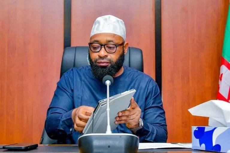 180 communities in Niger State now have 24-hour solar power. That’s not just electricity, that’s opp...