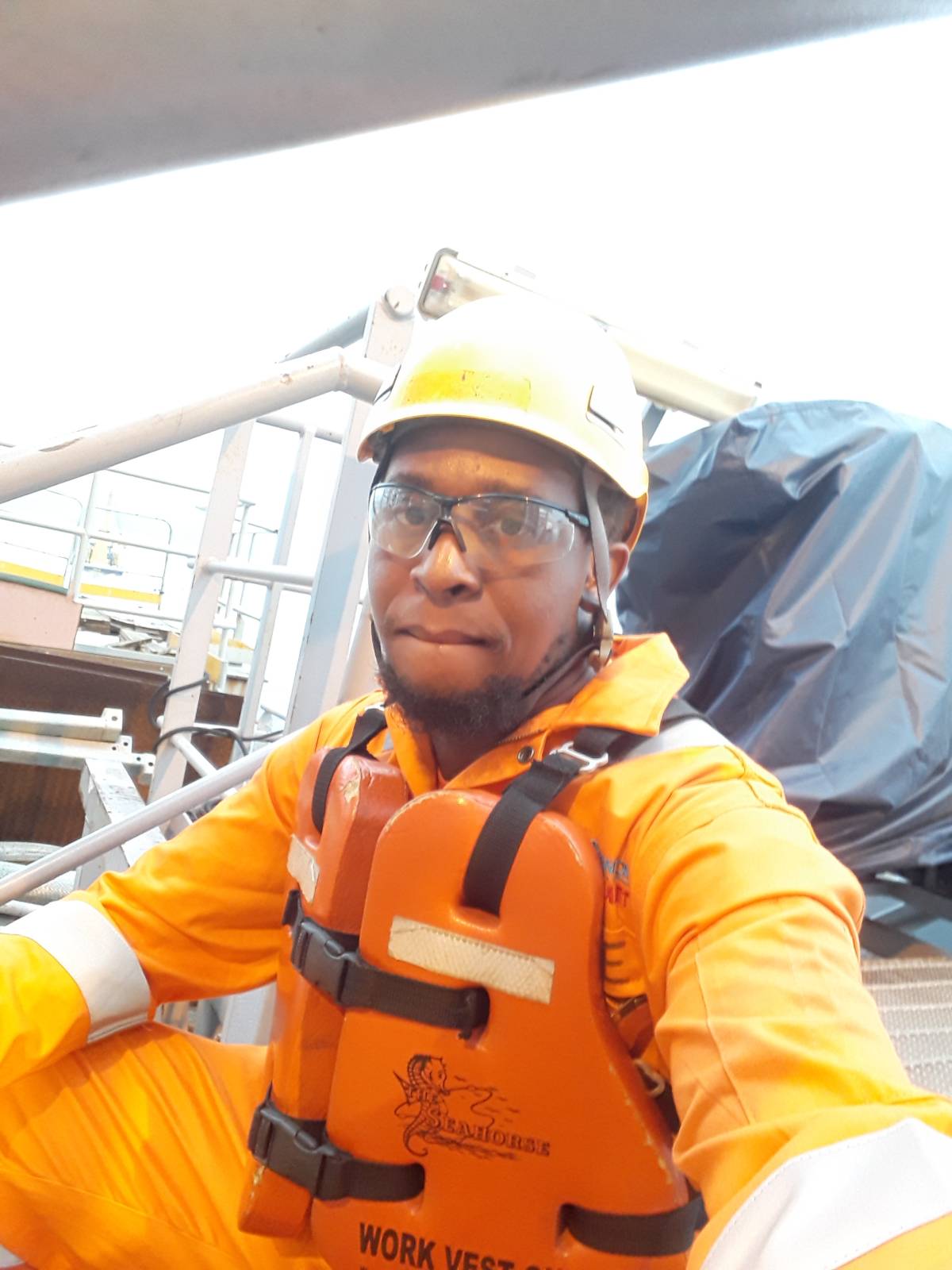 Nigeria's Bonga South-West oil project resumes after decade on hold.
#LekeeLekee
#NaijaPride #Brea...