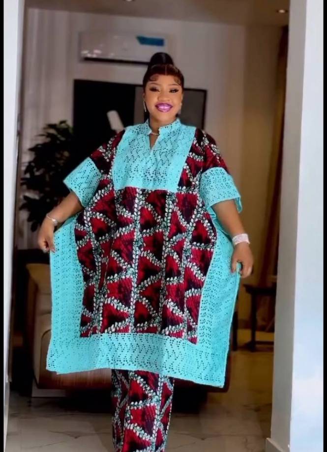 Asoke and Ankara bubu
For more trending styles u can join my group in my page
Fashion and health
F...