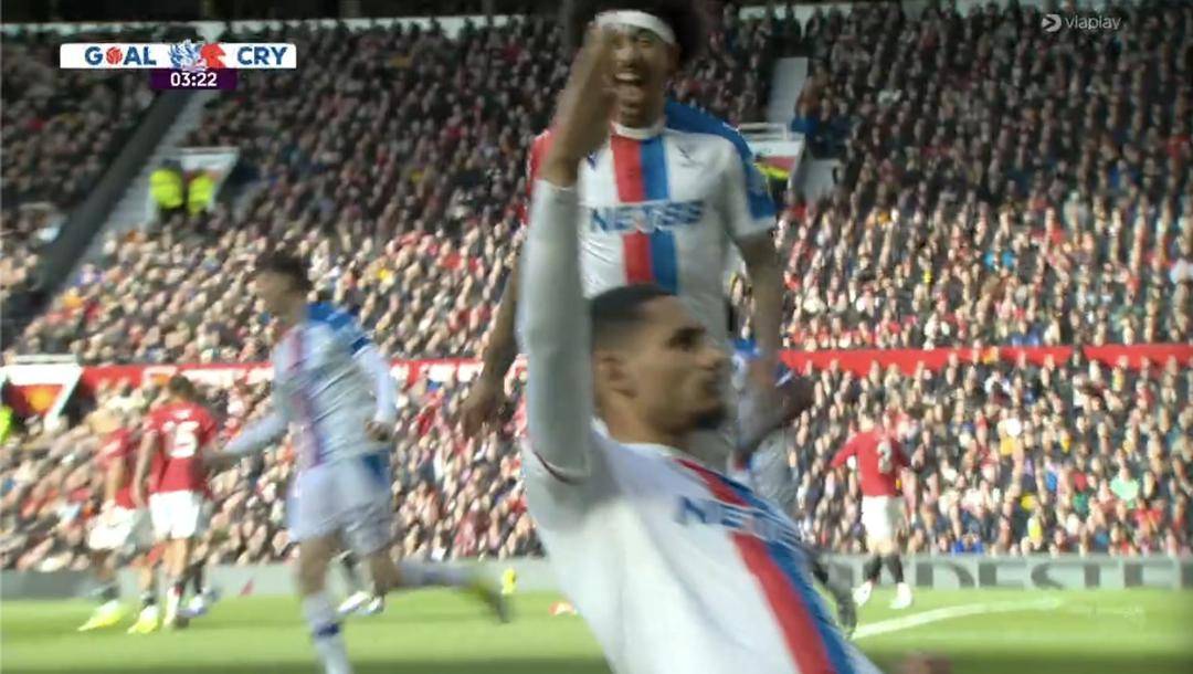 Palace has scored the first goal in just 4 minutes 😂😂😂